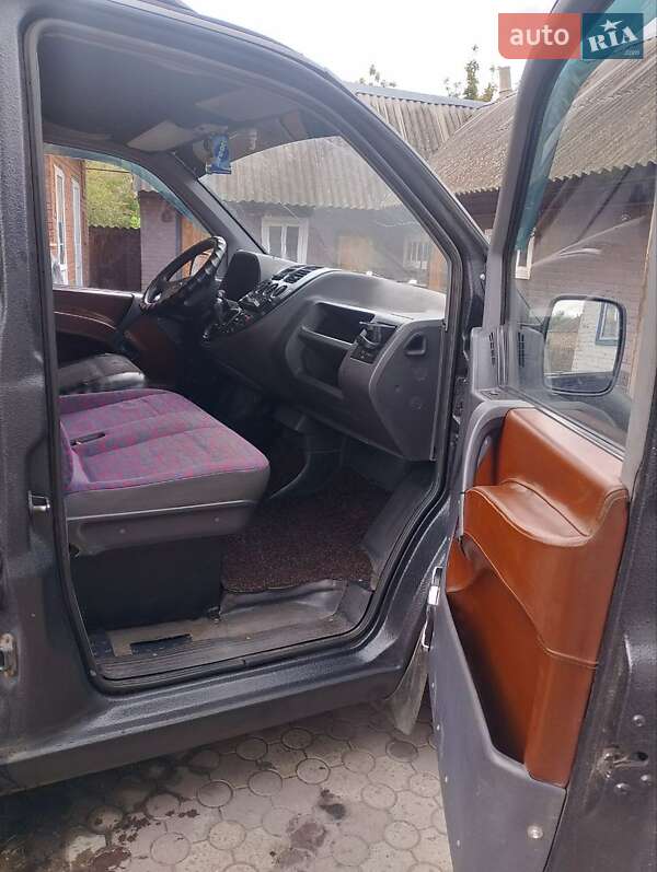 Минивэн Mercedes-Benz Vito 1998 в Миргороде