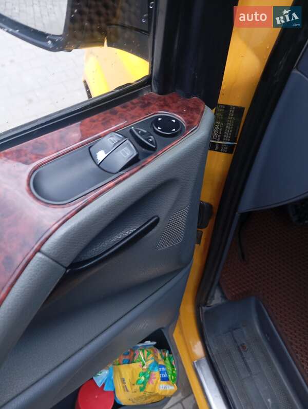 Мінівен Mercedes-Benz Vito 2007 в Верховині