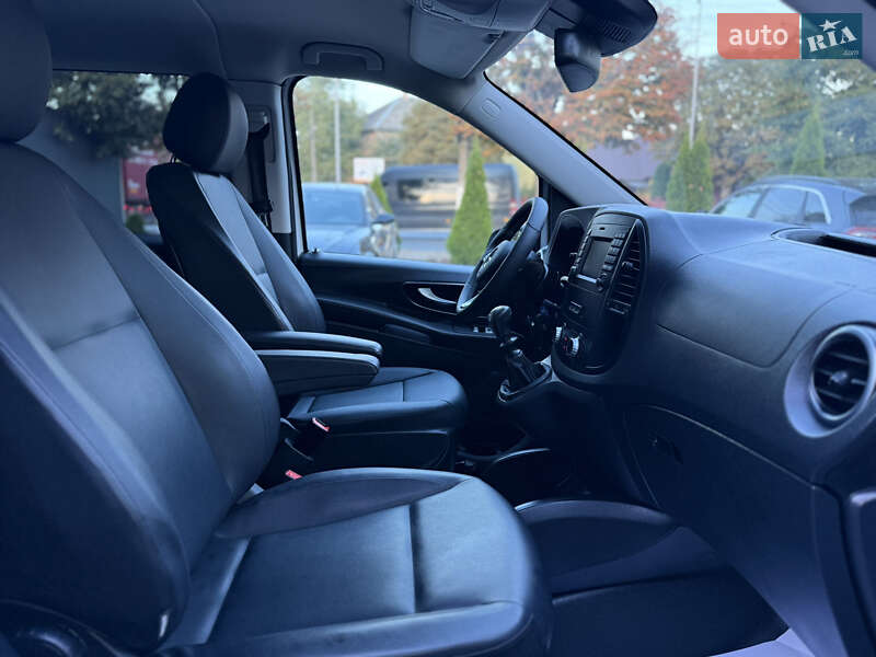 Минивэн Mercedes-Benz Vito 2016 в Черновцах
