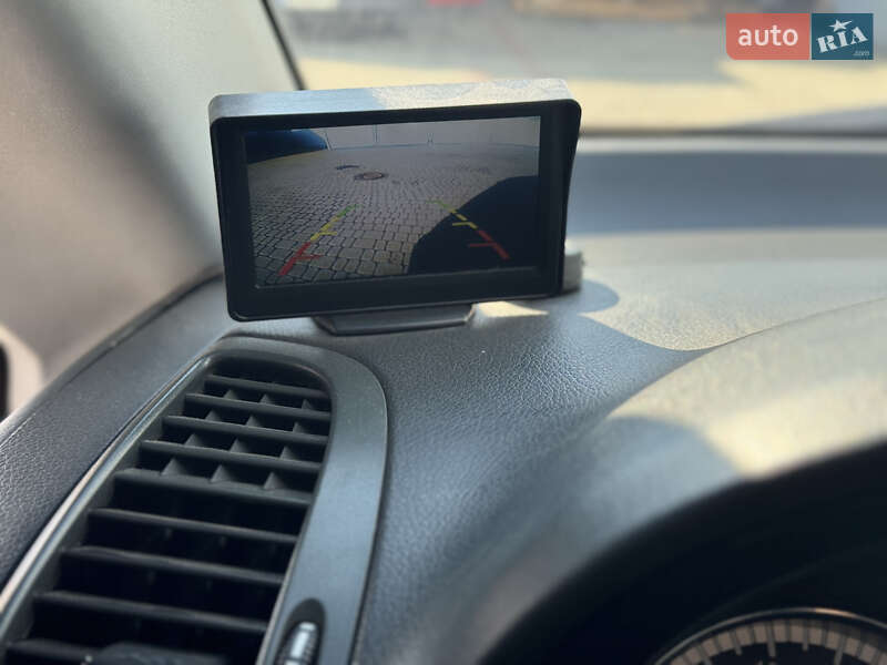 Вантажний фургон Mercedes-Benz Vito 2012 в Мукачевому