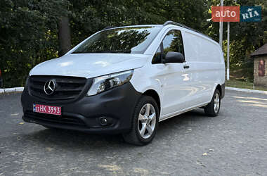 Минивэн Mercedes-Benz Vito 2017 в 