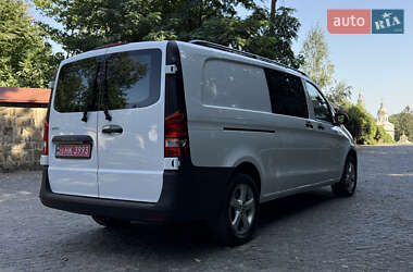 Минивэн Mercedes-Benz Vito 2017 в 