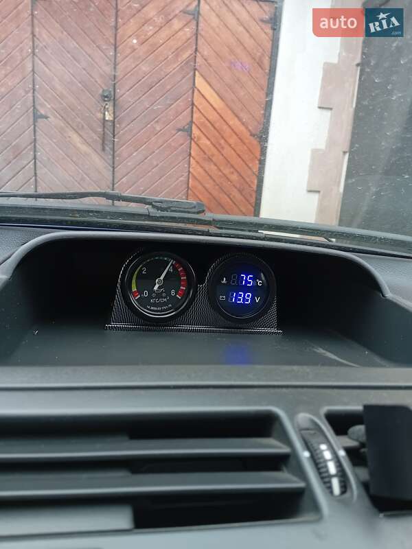 Мінівен Mercedes-Benz Vito 2012 в Болехові фото 16 Мінівен Mercedes-Benz Vito 2012 в Болехові