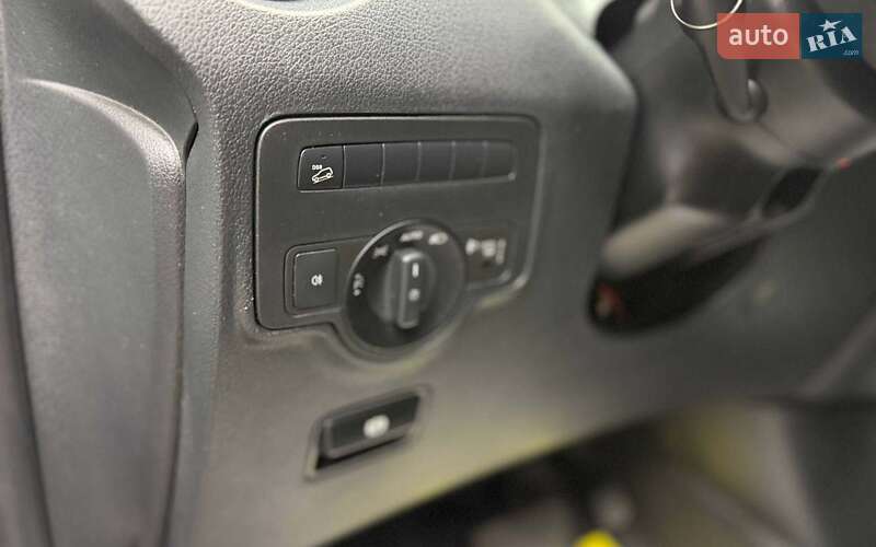 Минивэн Mercedes-Benz Vito 2017 в Черновцах