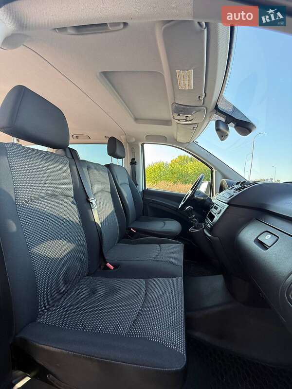 Минивэн Mercedes-Benz Vito 2013 в Хороле