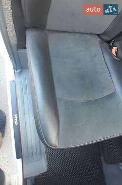 Мінівен Mercedes-Benz Vito 2009 в 