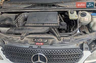 Грузовой фургон Mercedes-Benz Vito 2006 в 