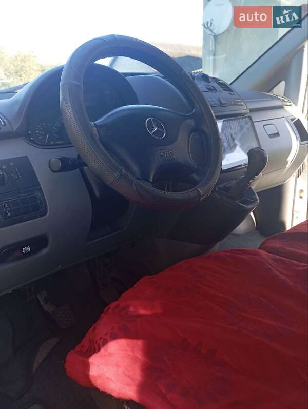 Микроавтобус Mercedes-Benz Vito 2006 в Львове