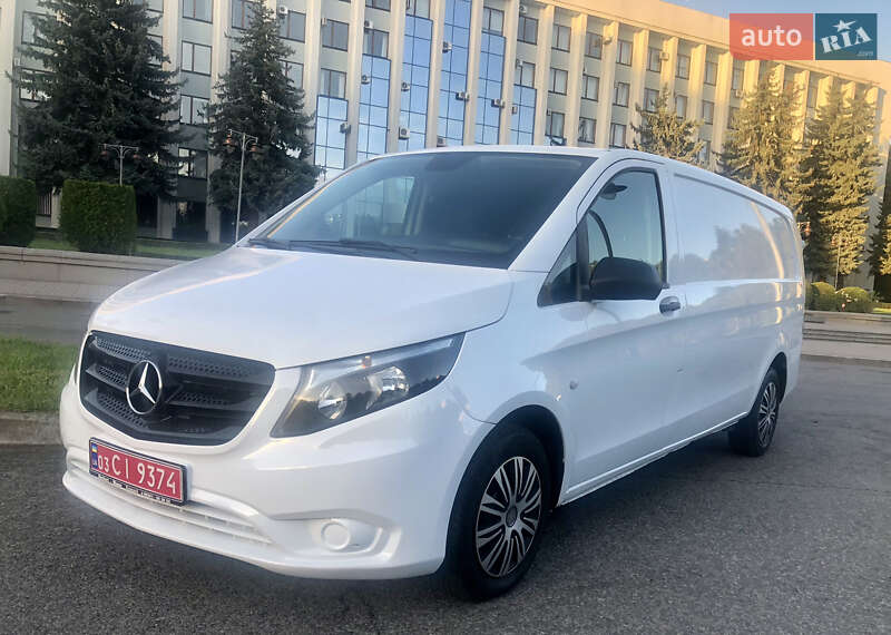 Грузовой фургон Mercedes-Benz Vito 2018 в Ровно