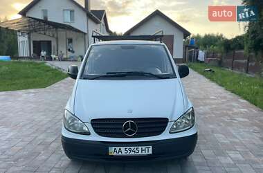 Вантажопасажирський фургон Mercedes-Benz Vito 2006 в Києві
