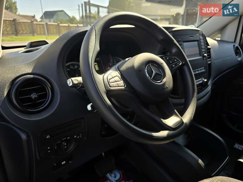 Вантажний фургон Mercedes-Benz Vito 2019 в Луцьку