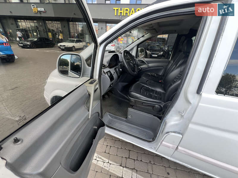 Мінівен Mercedes-Benz Vito 2004 в Києві