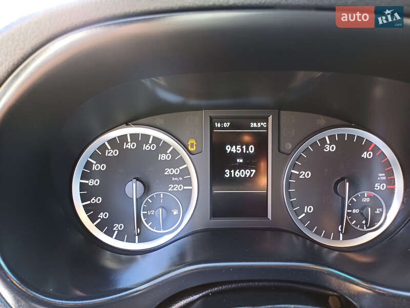Минивэн Mercedes-Benz Vito 2015 в Тячеве фото 9 Минивэн Mercedes-Benz Vito 2015 в Тячеве