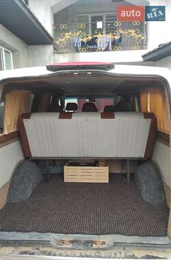 Минивэн Mercedes-Benz Vito 2005 в Новоселице