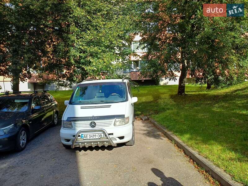 Минивэн Mercedes-Benz Vito 2003 в Каменском