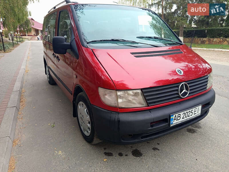 Мінівен Mercedes-Benz Vito 2001 в  фото Мінівен Mercedes-Benz Vito 2001 в