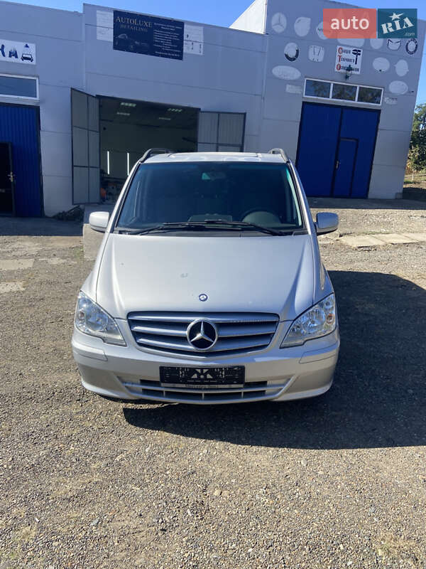 Mercedes-Benz Vito 2011