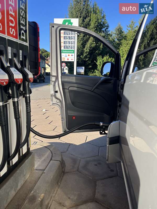 Минивэн Mercedes-Benz Vito 2008 в Красилове