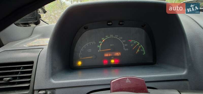 Мінівен Mercedes-Benz Vito 1999 в П'ятихатках