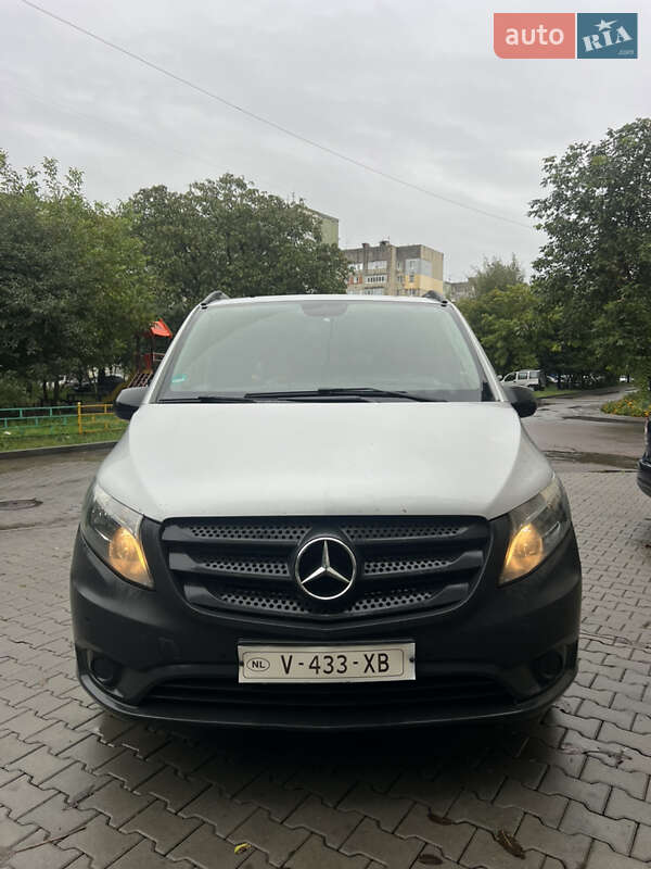 Mercedes-Benz Vito 2015