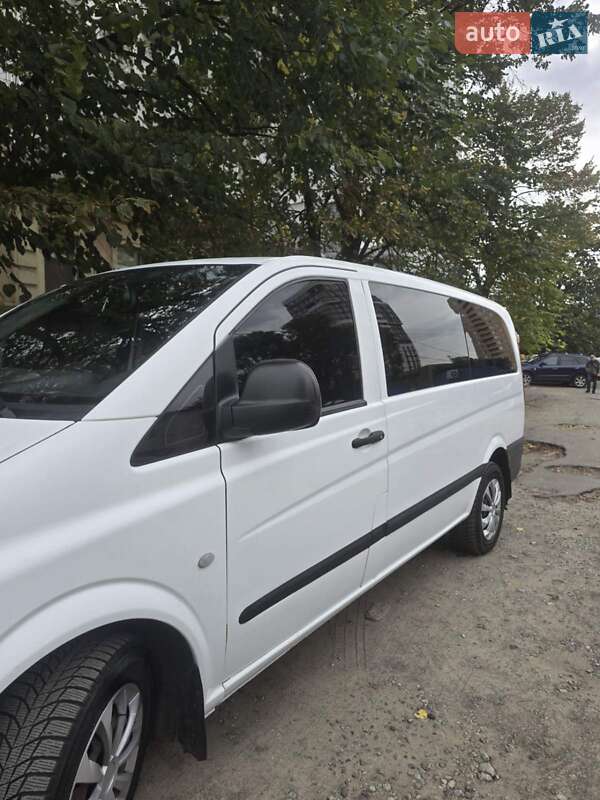 Мінівен Mercedes-Benz Vito 2005 в Дніпрі