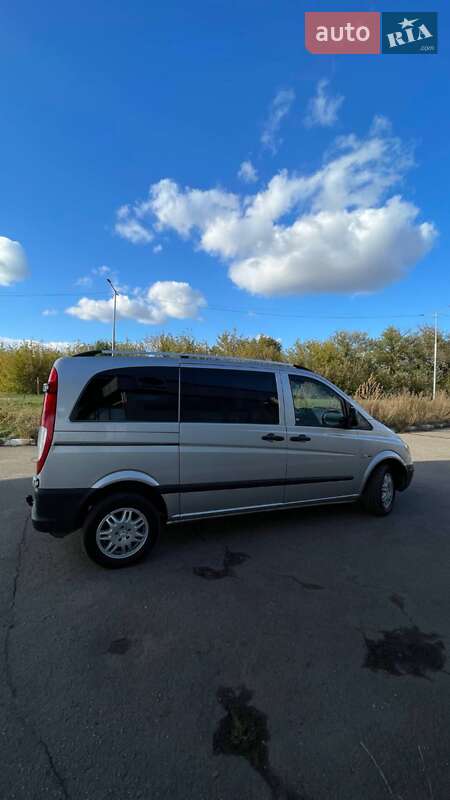 Мінівен Mercedes-Benz Vito 2006 в Нововолинську