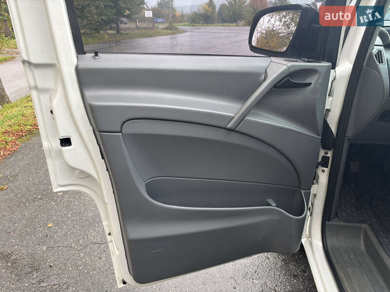 Минивэн Mercedes-Benz Vito 2009 в Солотвине фото 39 Минивэн Mercedes-Benz Vito 2009 в Солотвине