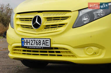 Минивэн Mercedes-Benz Vito 2020 в 