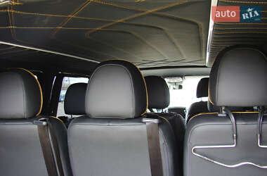 Минивэн Mercedes-Benz Vito 2020 в 