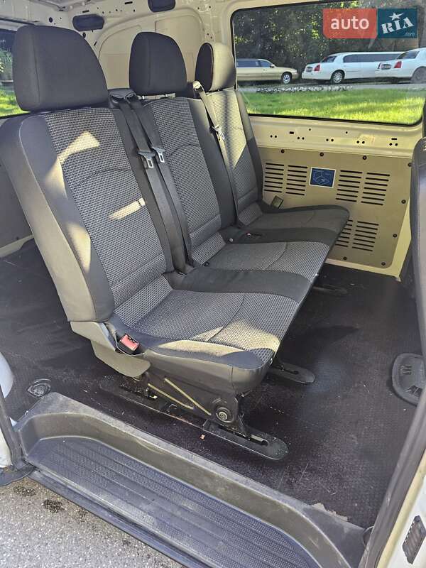 Мінівен Mercedes-Benz Vito 2013 в Сторожинці