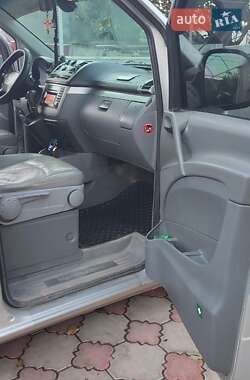 Грузовой фургон Mercedes-Benz Vito 2008 в 