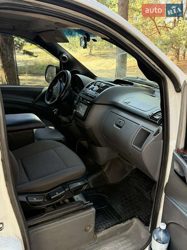 Мінівен Mercedes-Benz Vito 2004 в Дніпрі