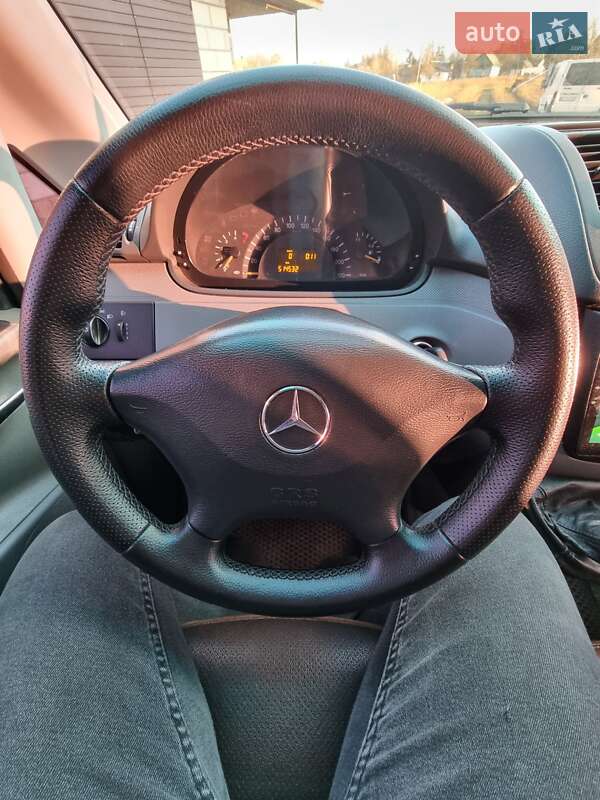 Минивэн Mercedes-Benz Vito 2006 в Рокитном