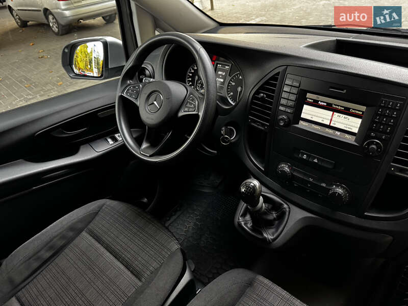 Вантажний фургон Mercedes-Benz Vito 2015 в Дніпрі