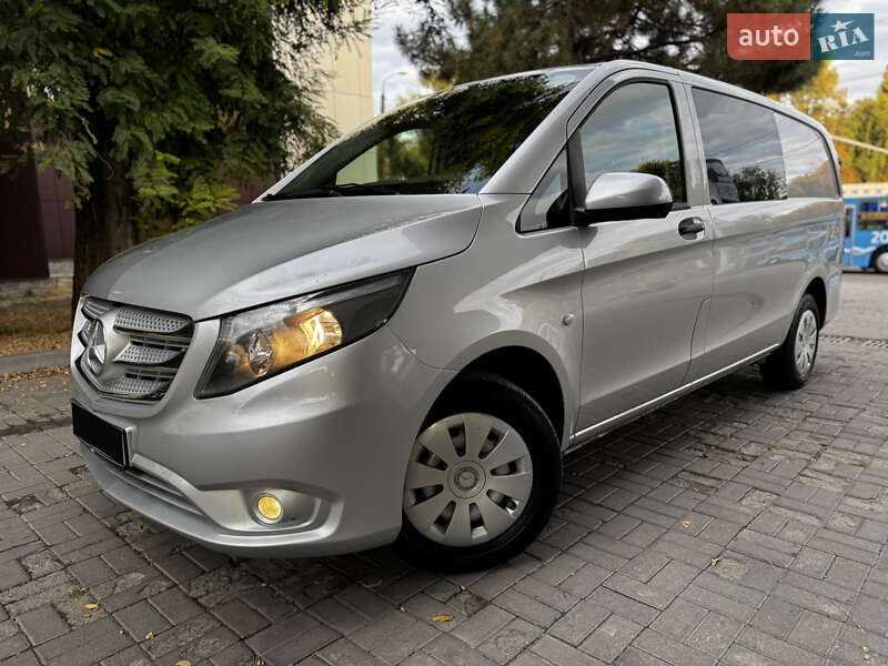 Вантажний фургон Mercedes-Benz Vito 2015 в Дніпрі