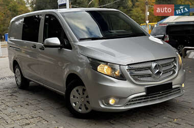 Минивэн Mercedes-Benz Vito 2015 в Днепре