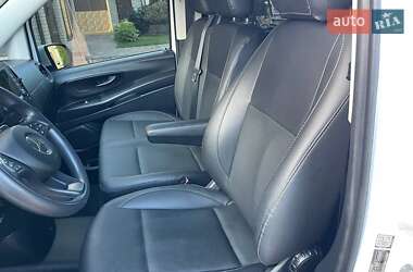 Мінівен Mercedes-Benz Vito 2021 в 