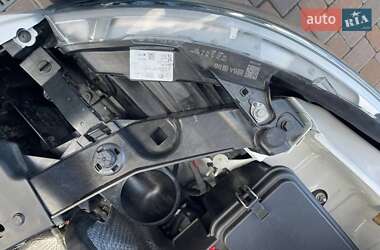 Мінівен Mercedes-Benz Vito 2021 в 
