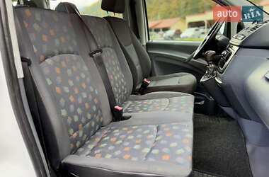 Минивэн Mercedes-Benz Vito 2005 в 