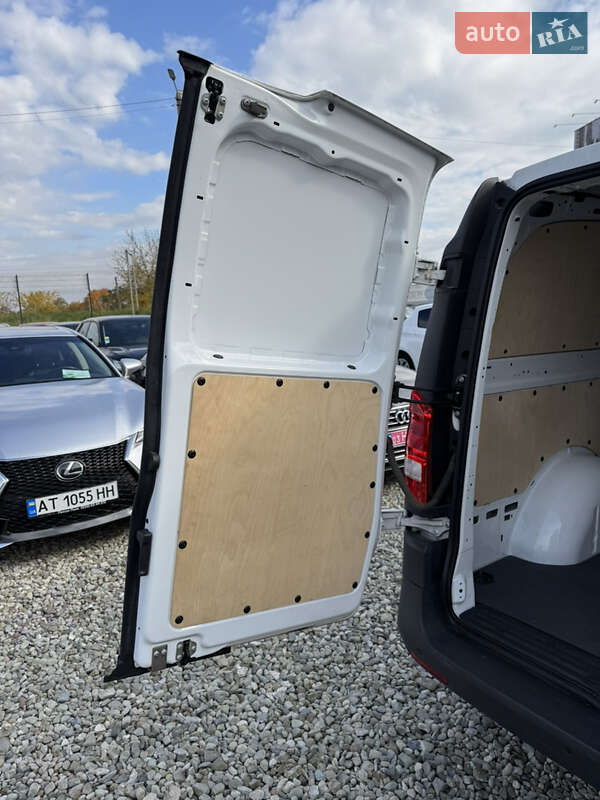 Грузовой фургон Mercedes-Benz Vito 2021 в Ивано-Франковске