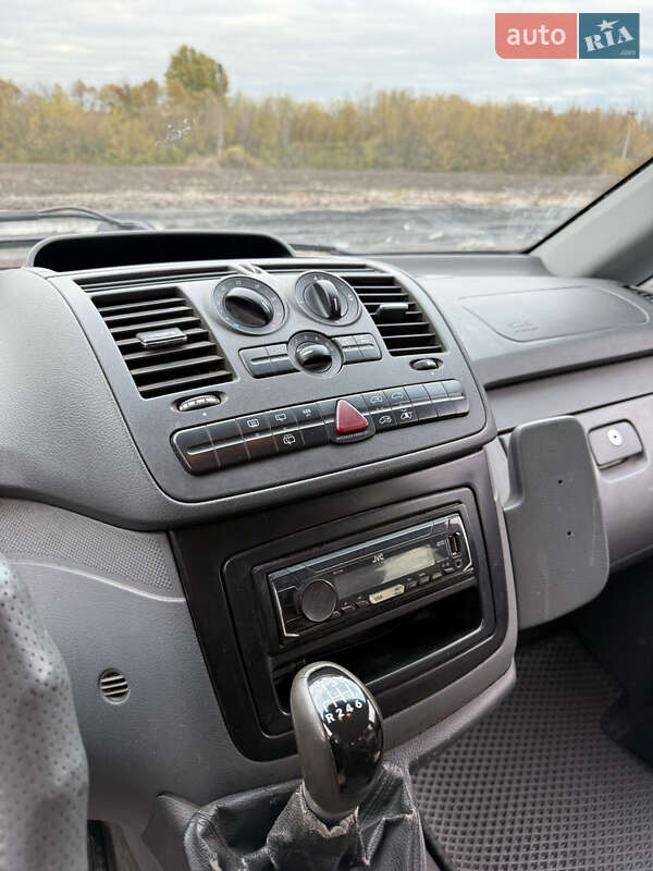 Мінівен Mercedes-Benz Vito 2004 в Смілі фото 9 Мінівен Mercedes-Benz Vito 2004 в Смілі