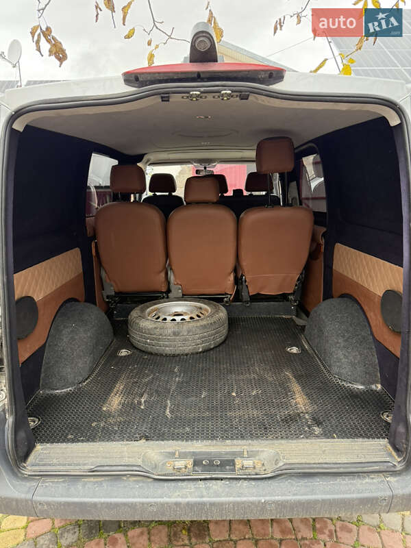 Грузопассажирский фургон Mercedes-Benz Vito 2011 в Калуше