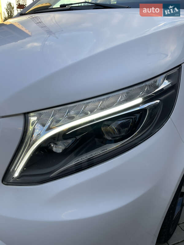 Мінівен Mercedes-Benz Vito 2017 в Одесі