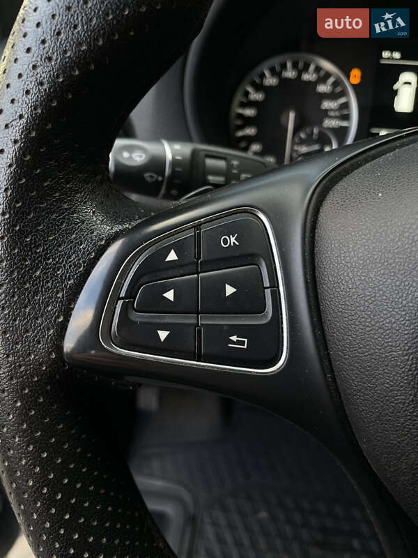 Мінівен Mercedes-Benz Vito 2017 в Одесі