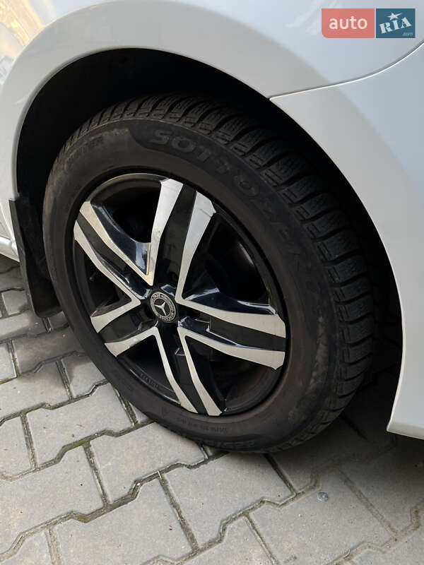 Мінівен Mercedes-Benz Vito 2017 в Одесі