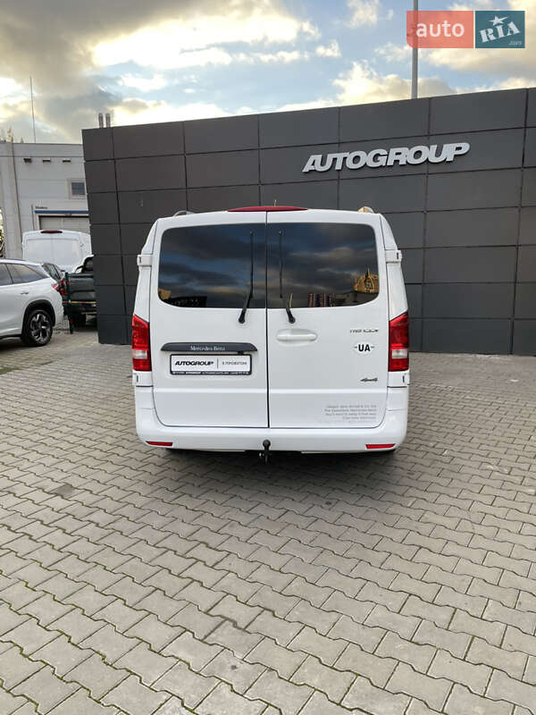 Мінівен Mercedes-Benz Vito 2017 в Одесі