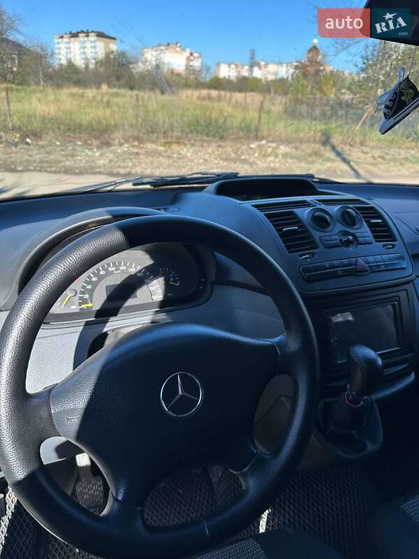 Минивэн Mercedes-Benz Vito 2006 в Калуше фото 28 Минивэн Mercedes-Benz Vito 2006 в Калуше