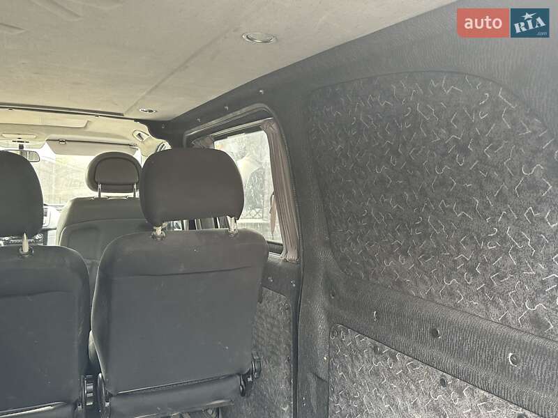 Минивэн Mercedes-Benz Vito 2006 в Иршаве фото 10 Минивэн Mercedes-Benz Vito 2006 в Иршаве
