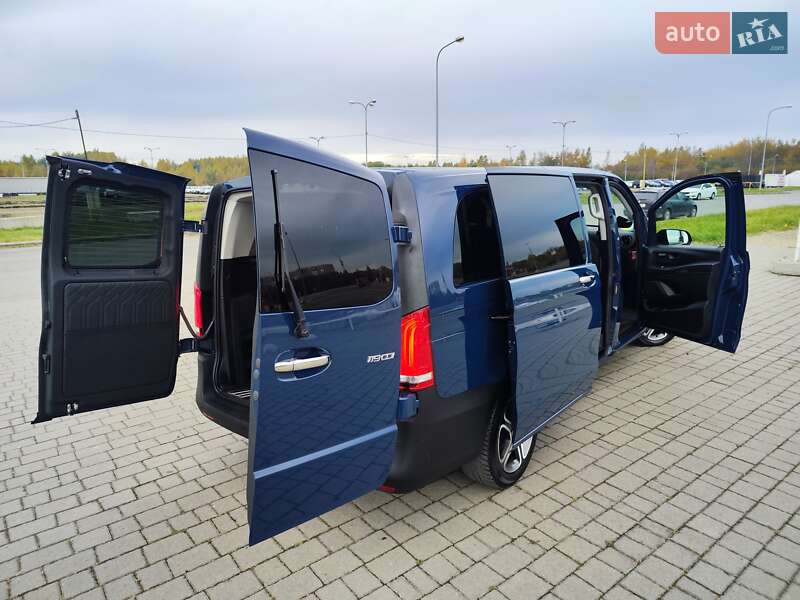 Минивэн Mercedes-Benz Vito 2020 в 