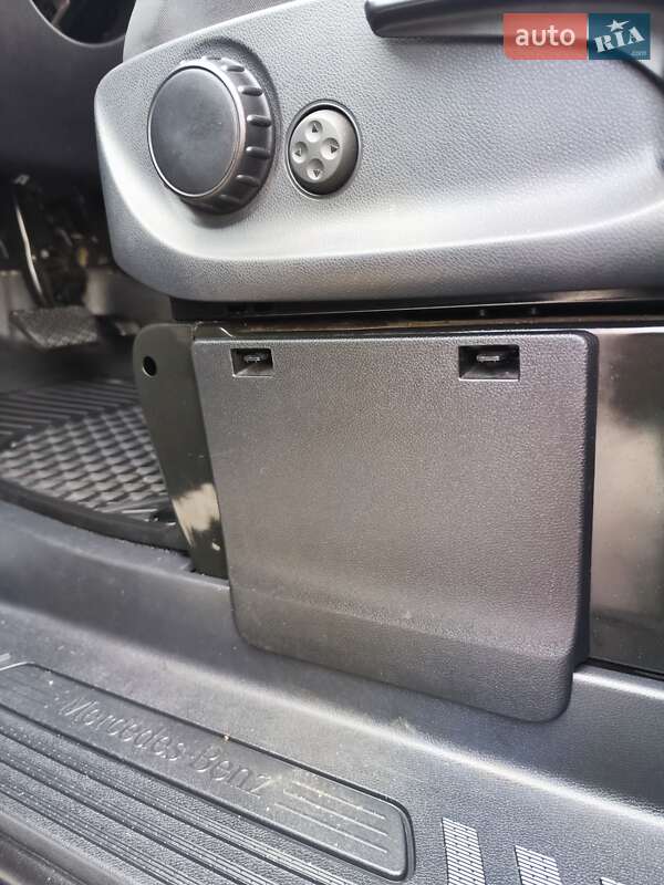 Мінівен Mercedes-Benz Vito 2020 в Львові